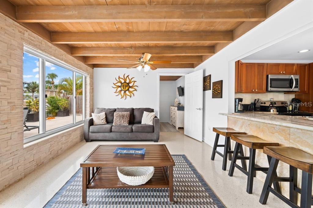 327 AVENIDA MILANO — photo 28