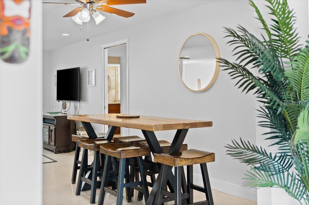 327 AVENIDA MILANO — photo 25