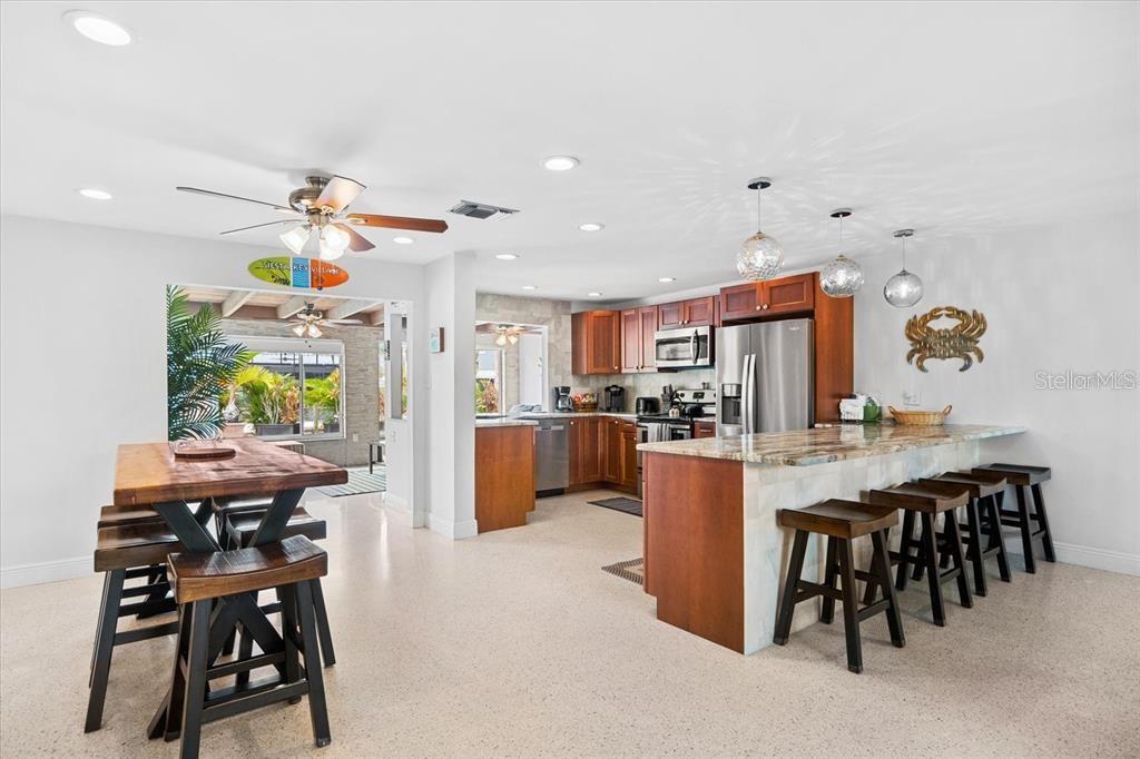 327 AVENIDA MILANO — photo 26