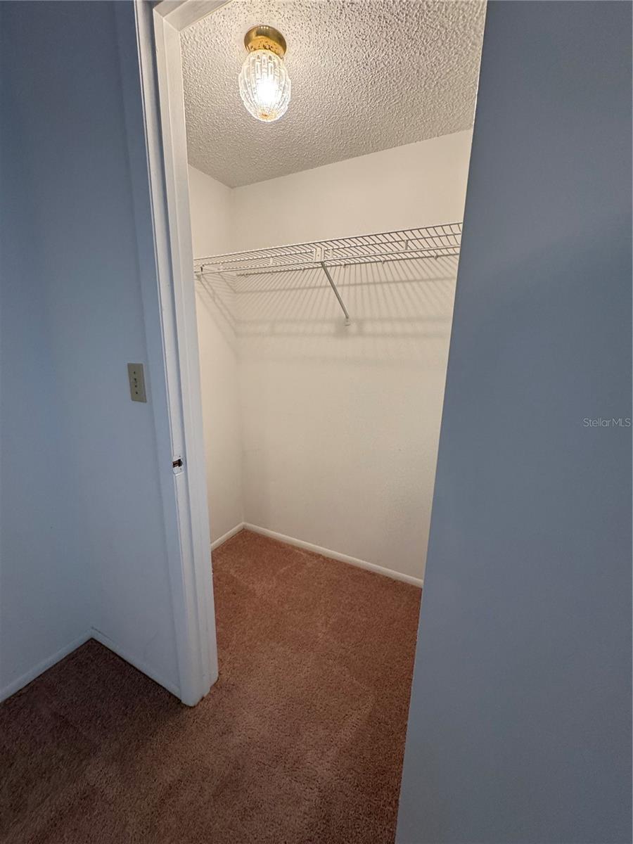 106 LAKESIDE CT — photo 7