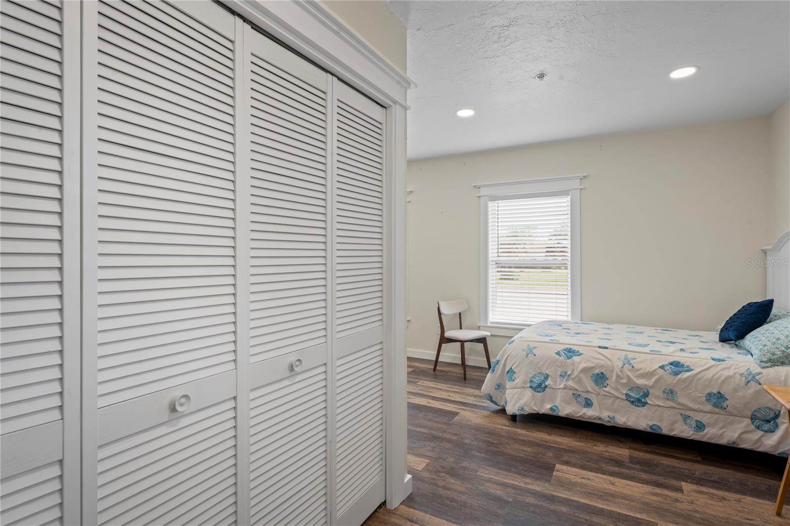 1782 COCONUT DR — photo 13