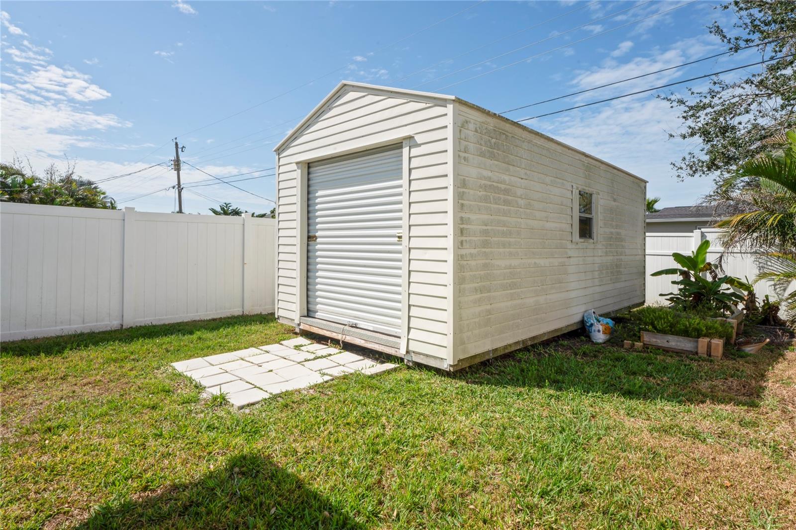 1782 COCONUT DR — photo 34