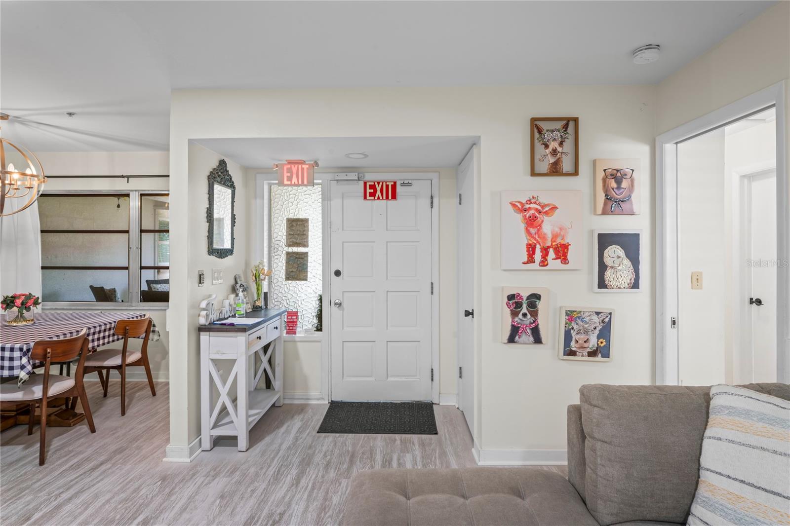 1782 COCONUT DR — photo 4