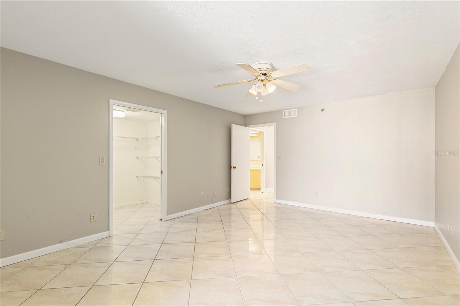 1600 GULF BLVD #512 — photo 44