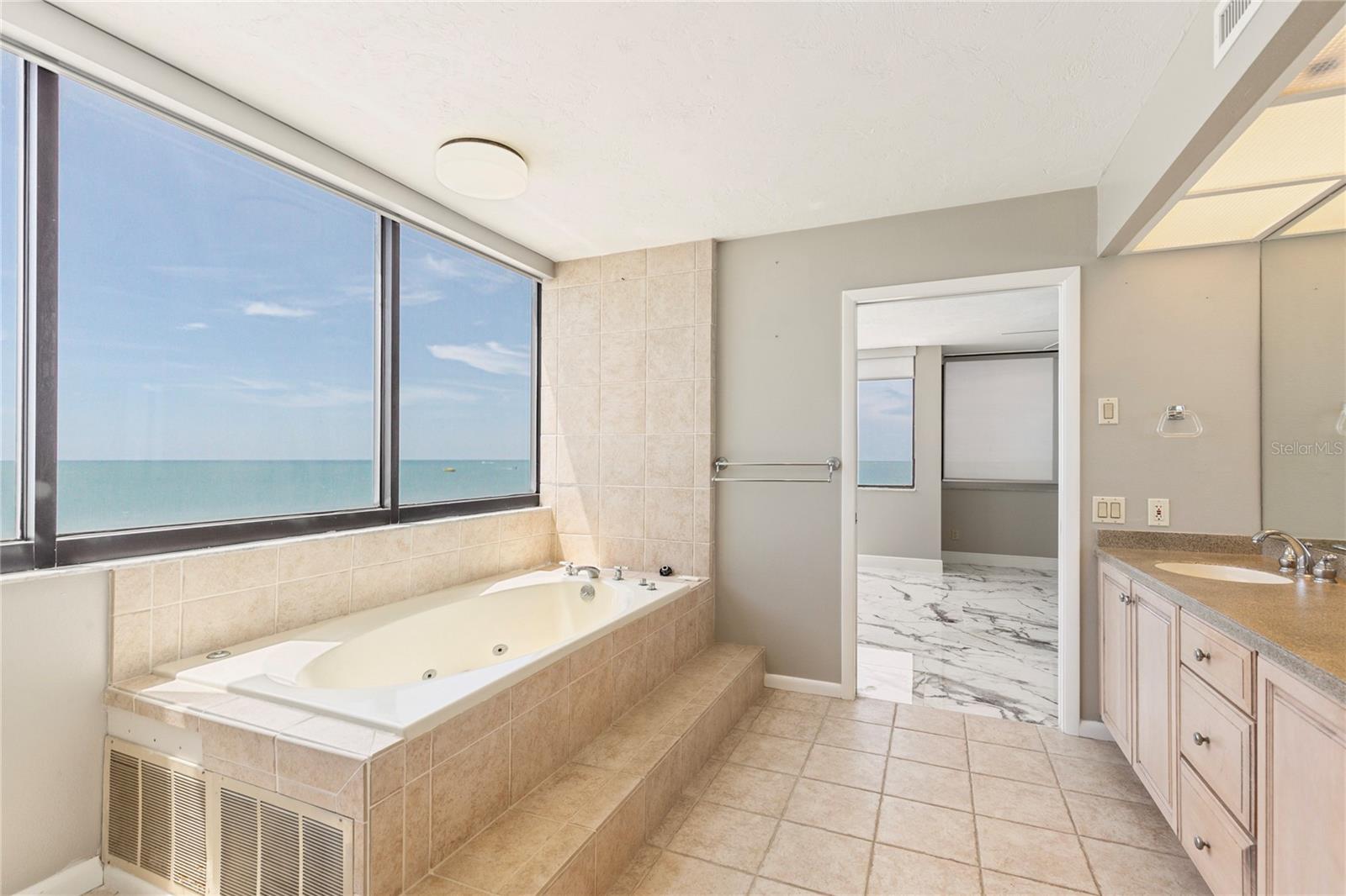 1600 GULF BLVD #512 — photo 29