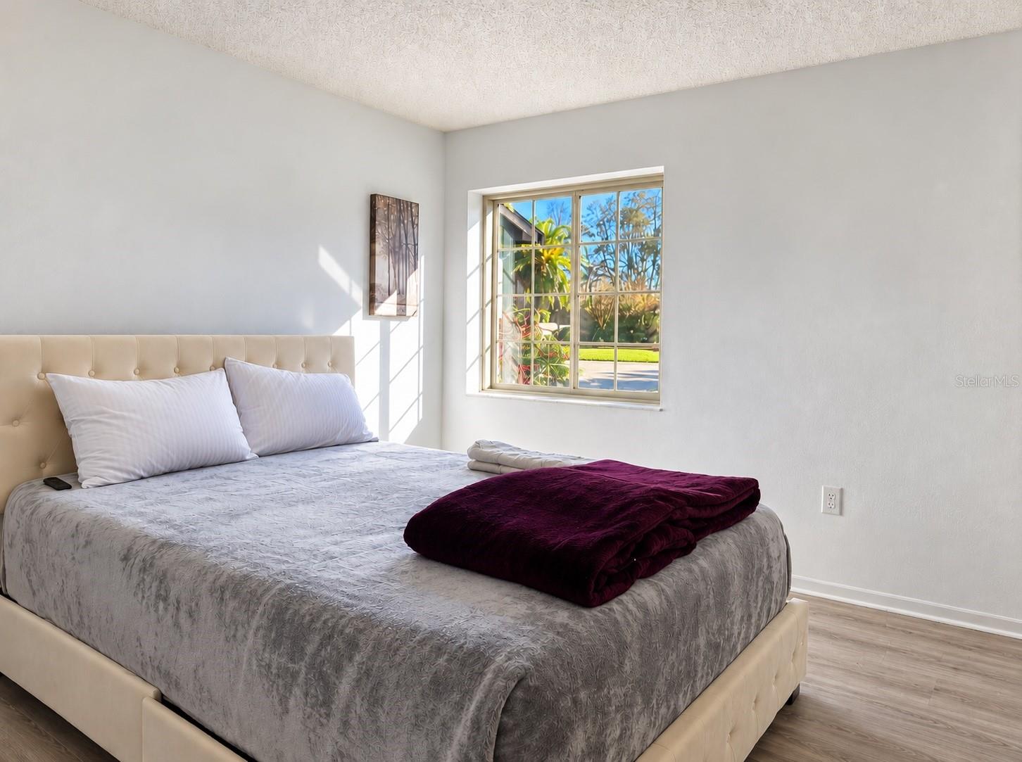 5144 PINE TREE LN — photo 6