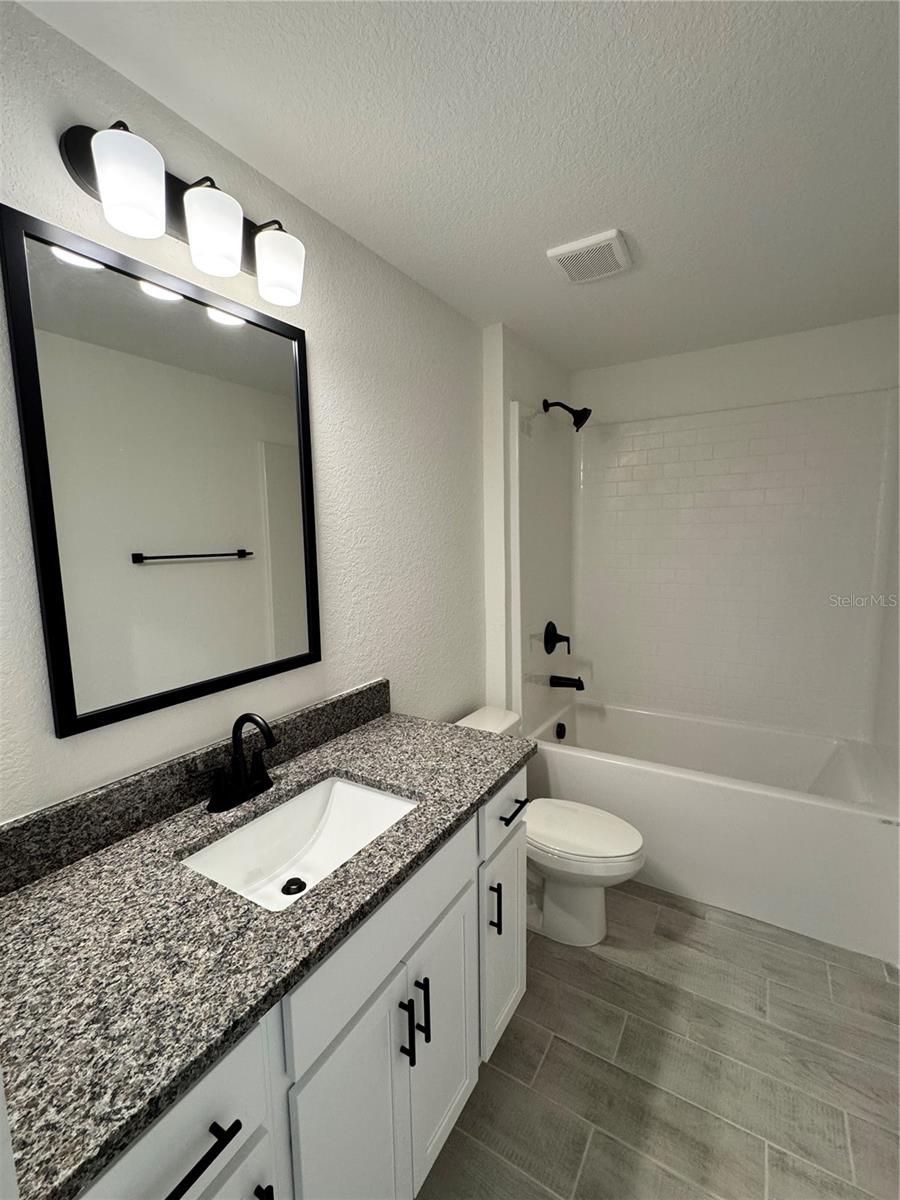2659 AVERLAND LOOP — photo 4