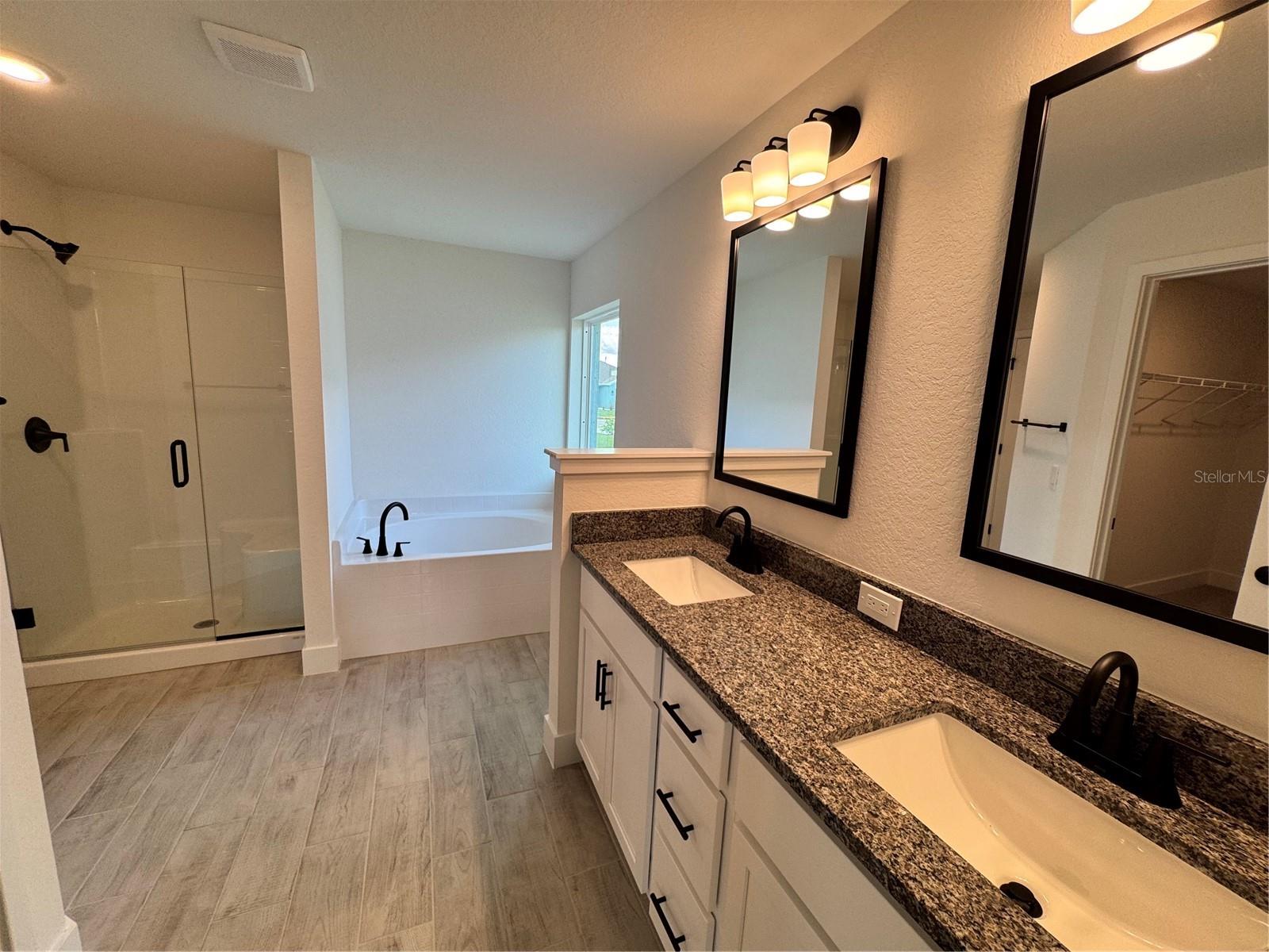 2659 AVERLAND LOOP — photo 9