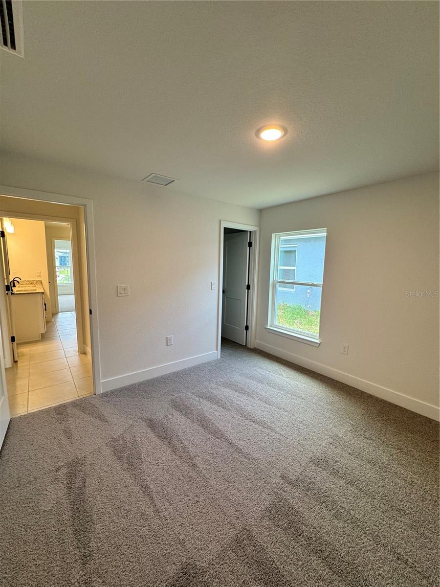 2675 AVERLAND LOOP — photo 2