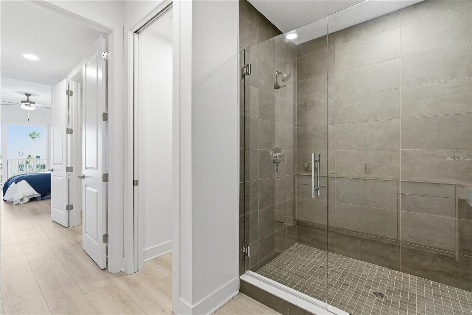 400 150TH AVE #206 — photo 34