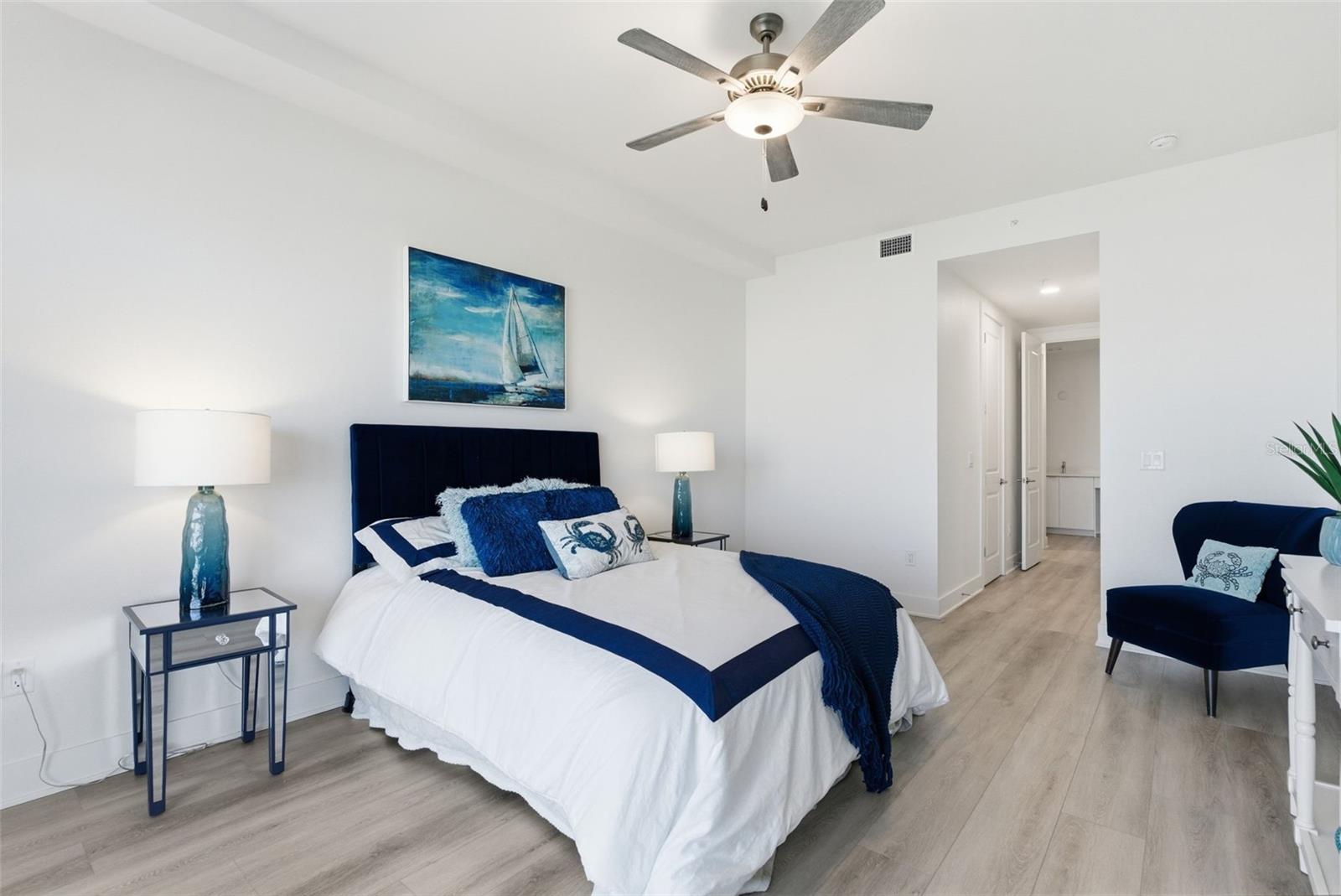 400 150TH AVE #206 — photo 30