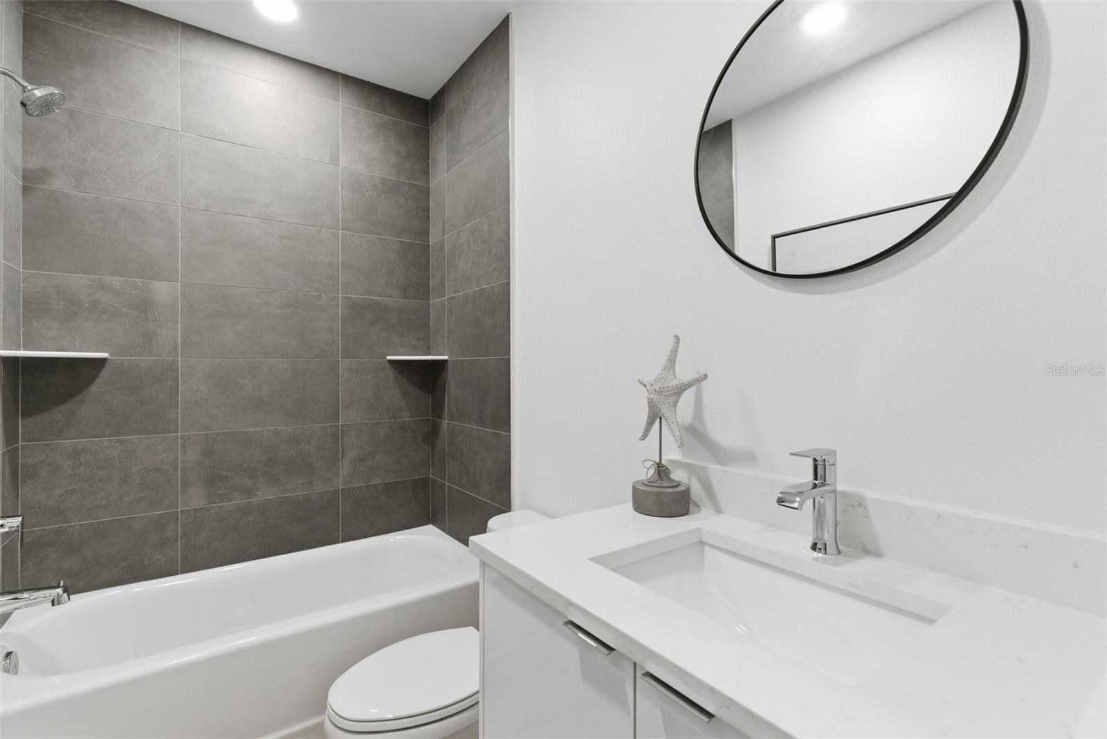 400 150TH AVE #206 — photo 39