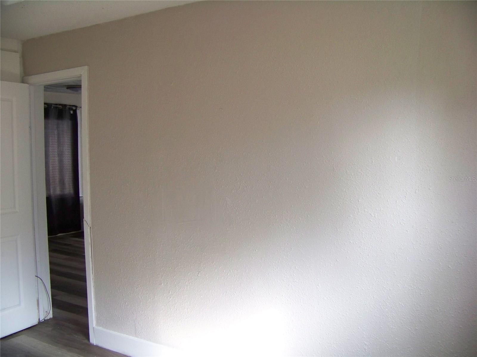 1554 TILLEY AVE — photo 11