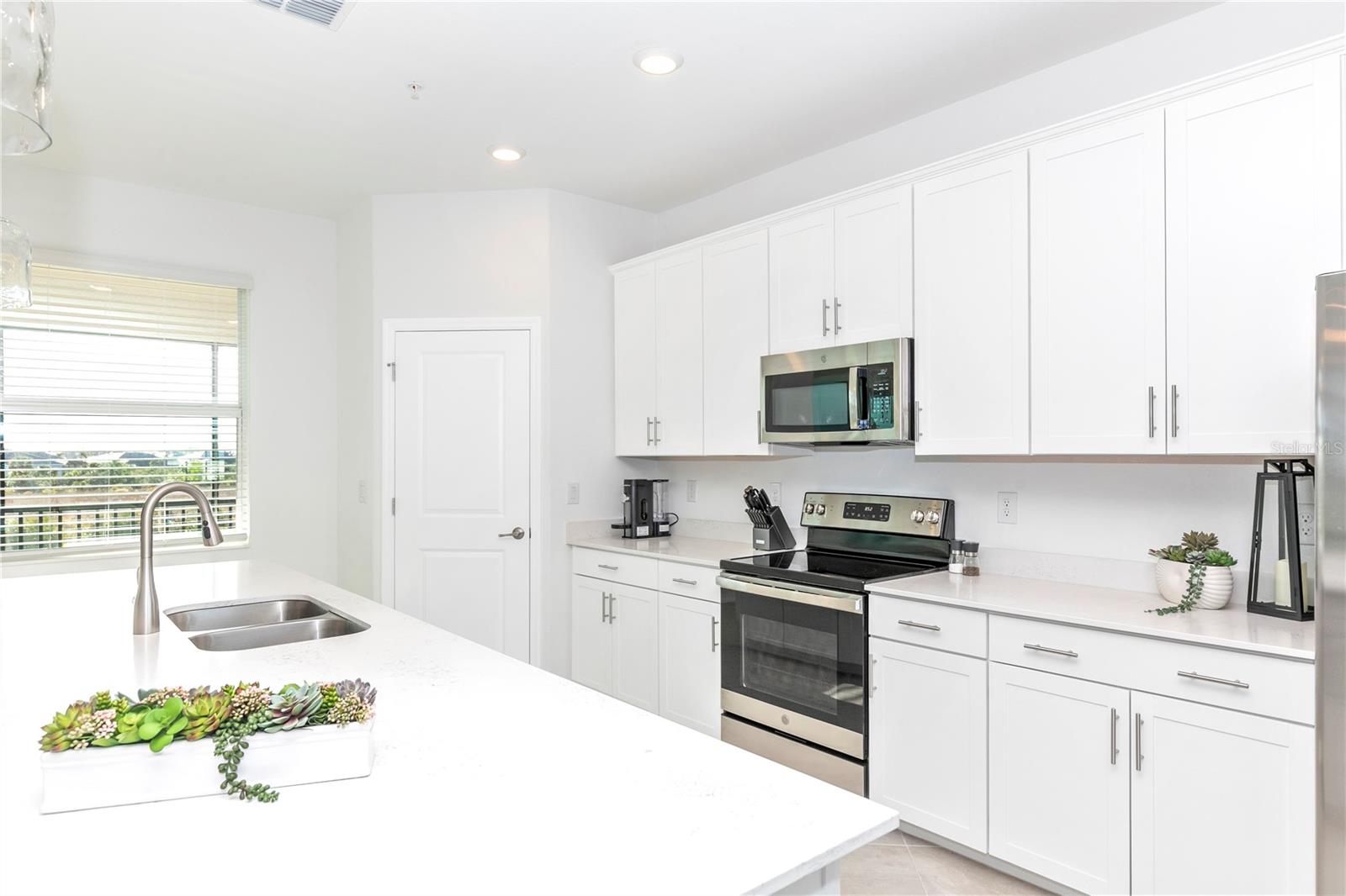 17560 BORACAY CT #202 — photo 15