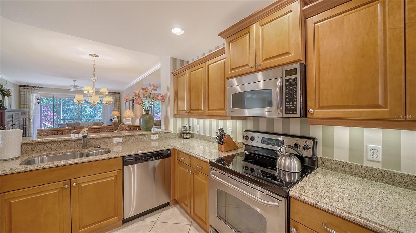 5547 KEY WEST PL #C-01 — photo 7