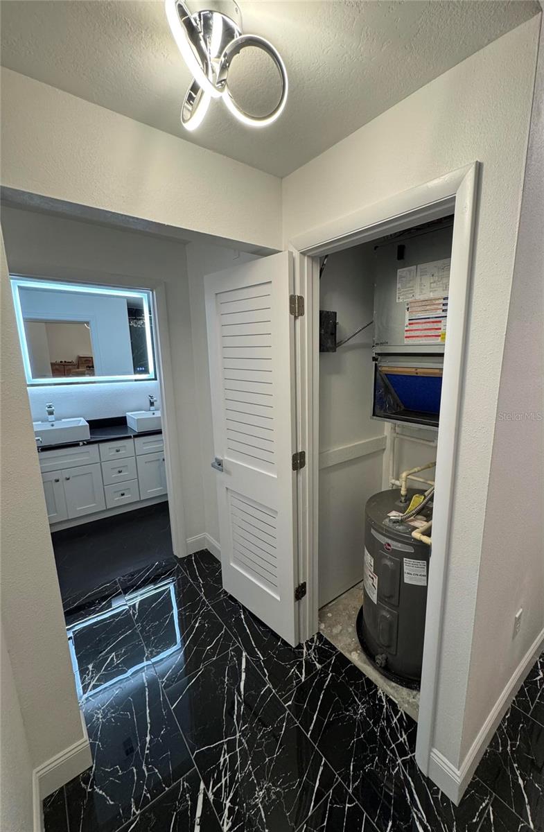 501 KNIGHTS RUN AVE #2106 — photo 19