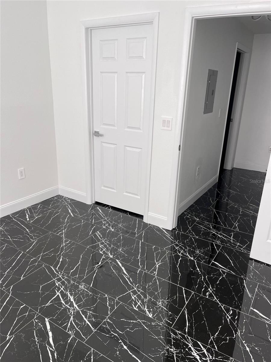 501 KNIGHTS RUN AVE #2106 — photo 27