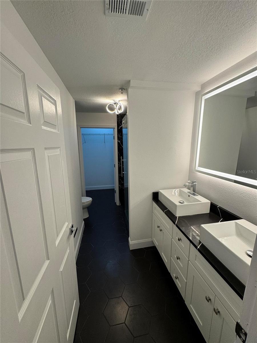 501 KNIGHTS RUN AVE #2106 — photo 12