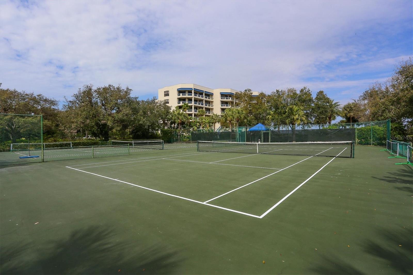 1930 HARBOURSIDE DR #134 — photo 35