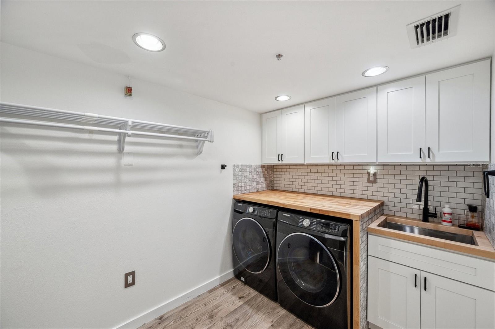 960 STARKEY RD #3406 — photo 56