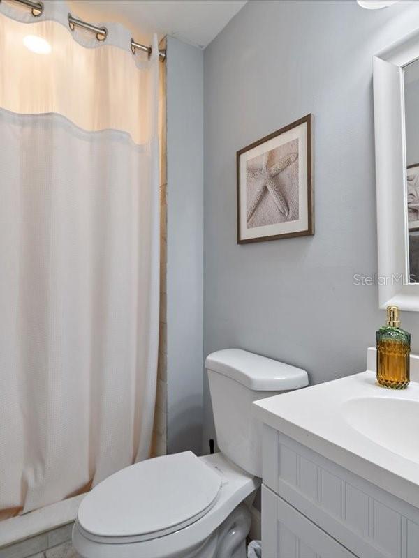 4588 BAYCEDAR LN — photo 8