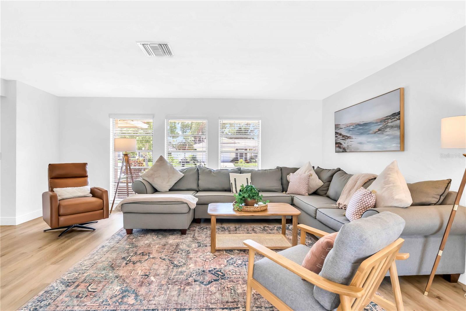 2921 CAPTIVA DR — photo 6