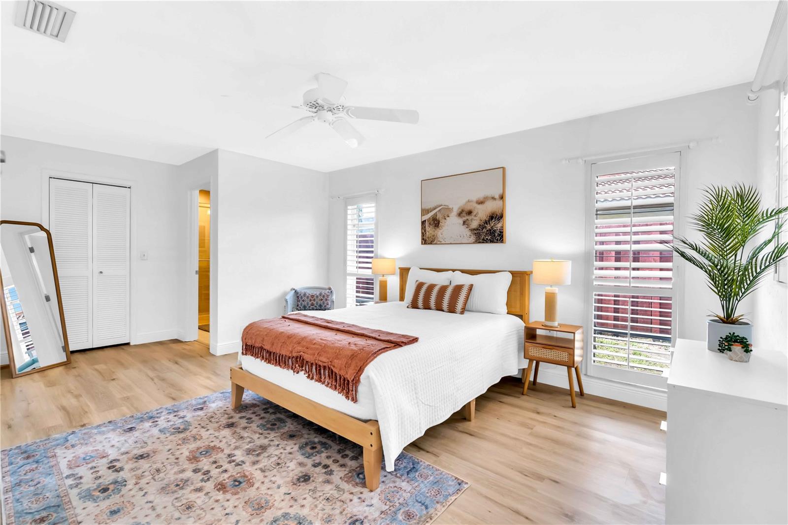 2921 CAPTIVA DR — photo 12