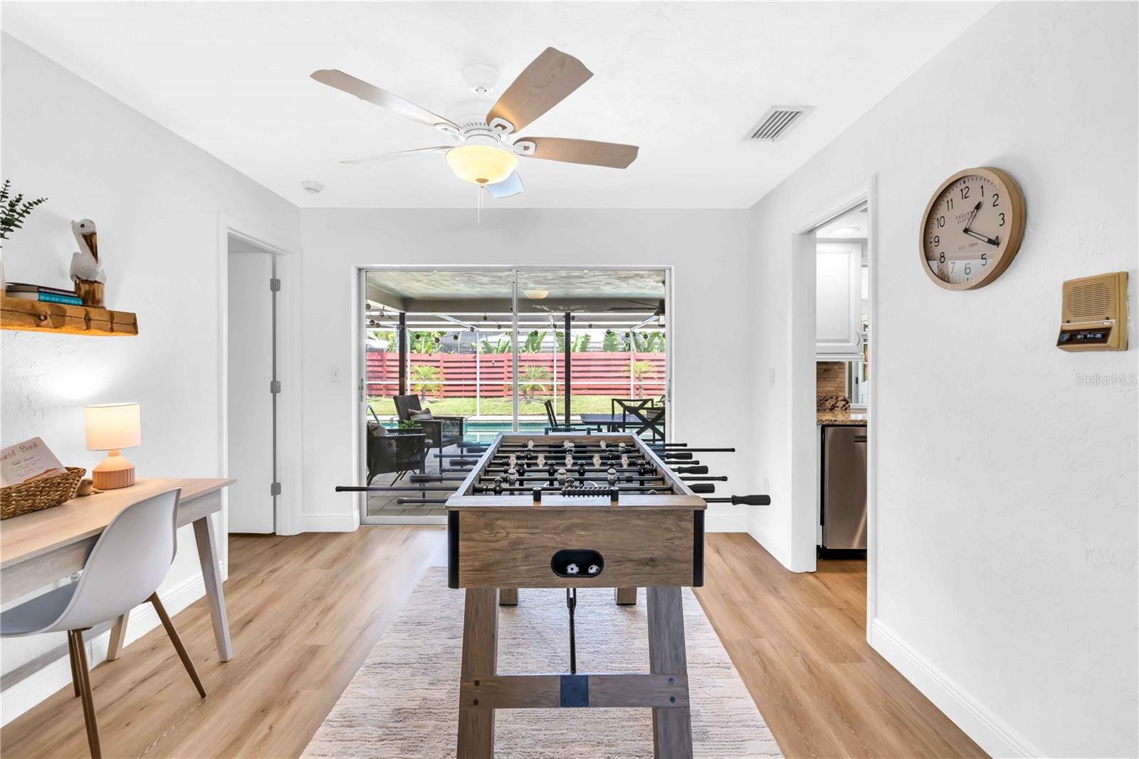 2921 CAPTIVA DR — photo 10