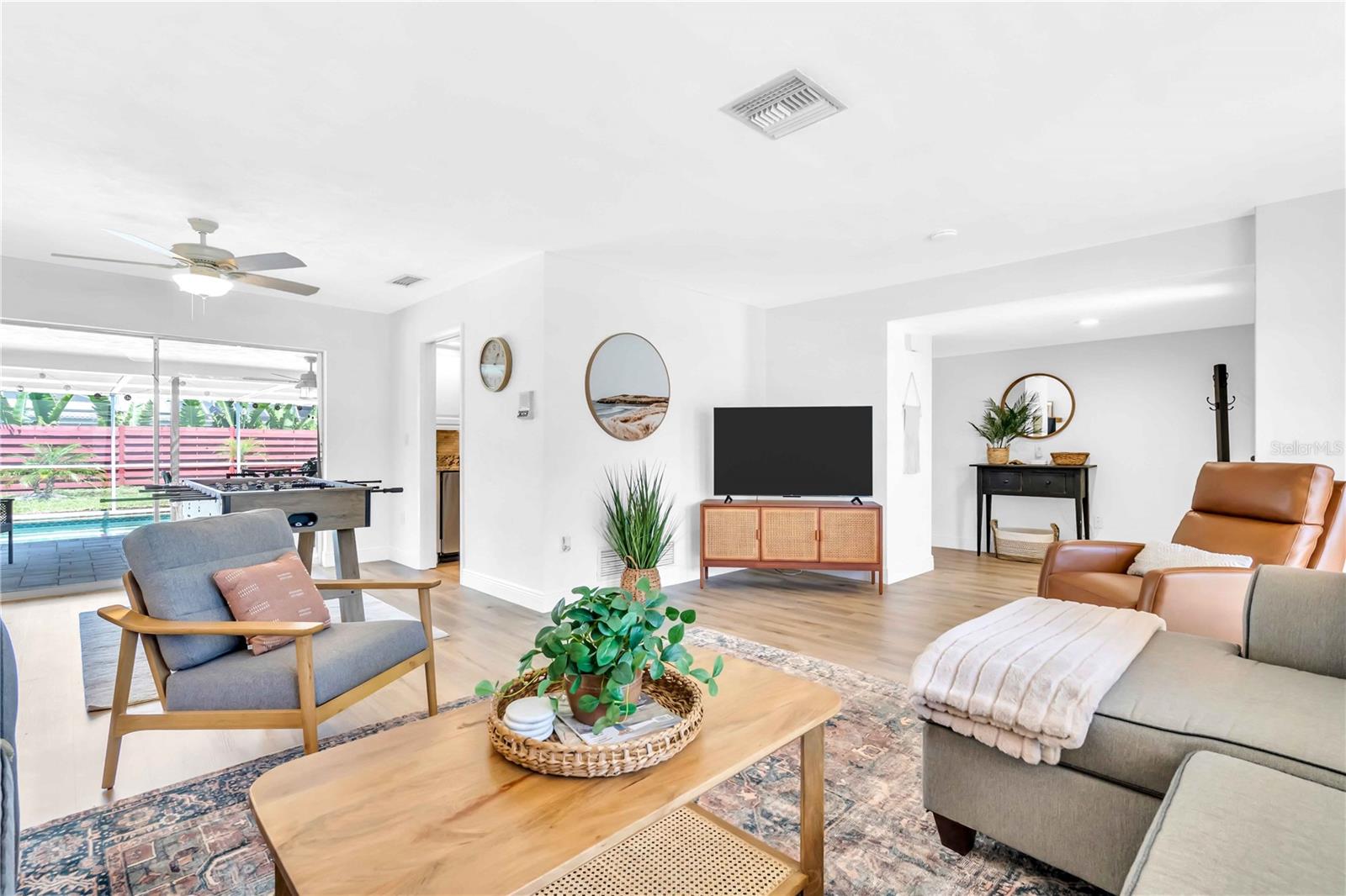 2921 CAPTIVA DR — photo 8