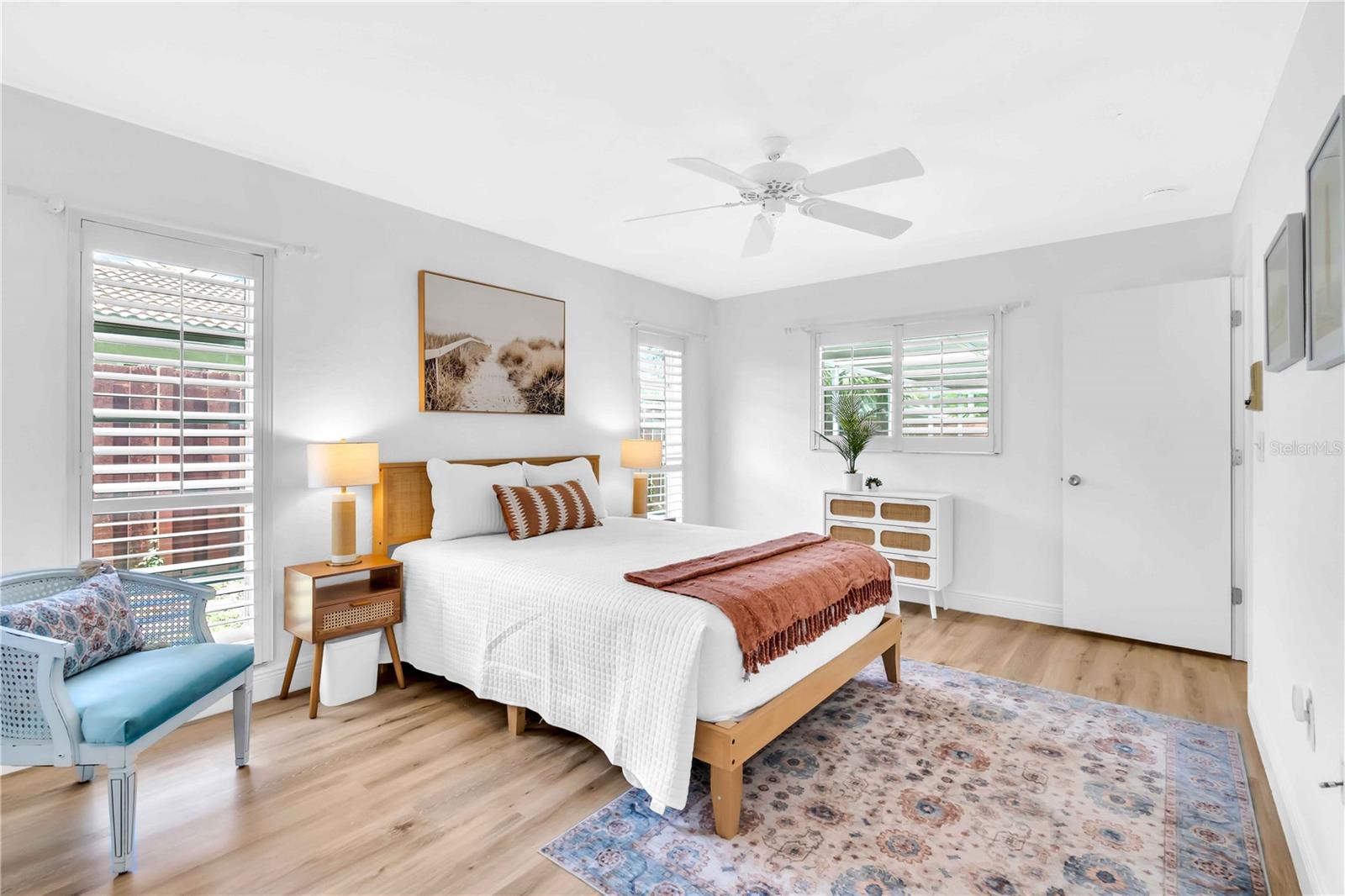 2921 CAPTIVA DR — photo 14