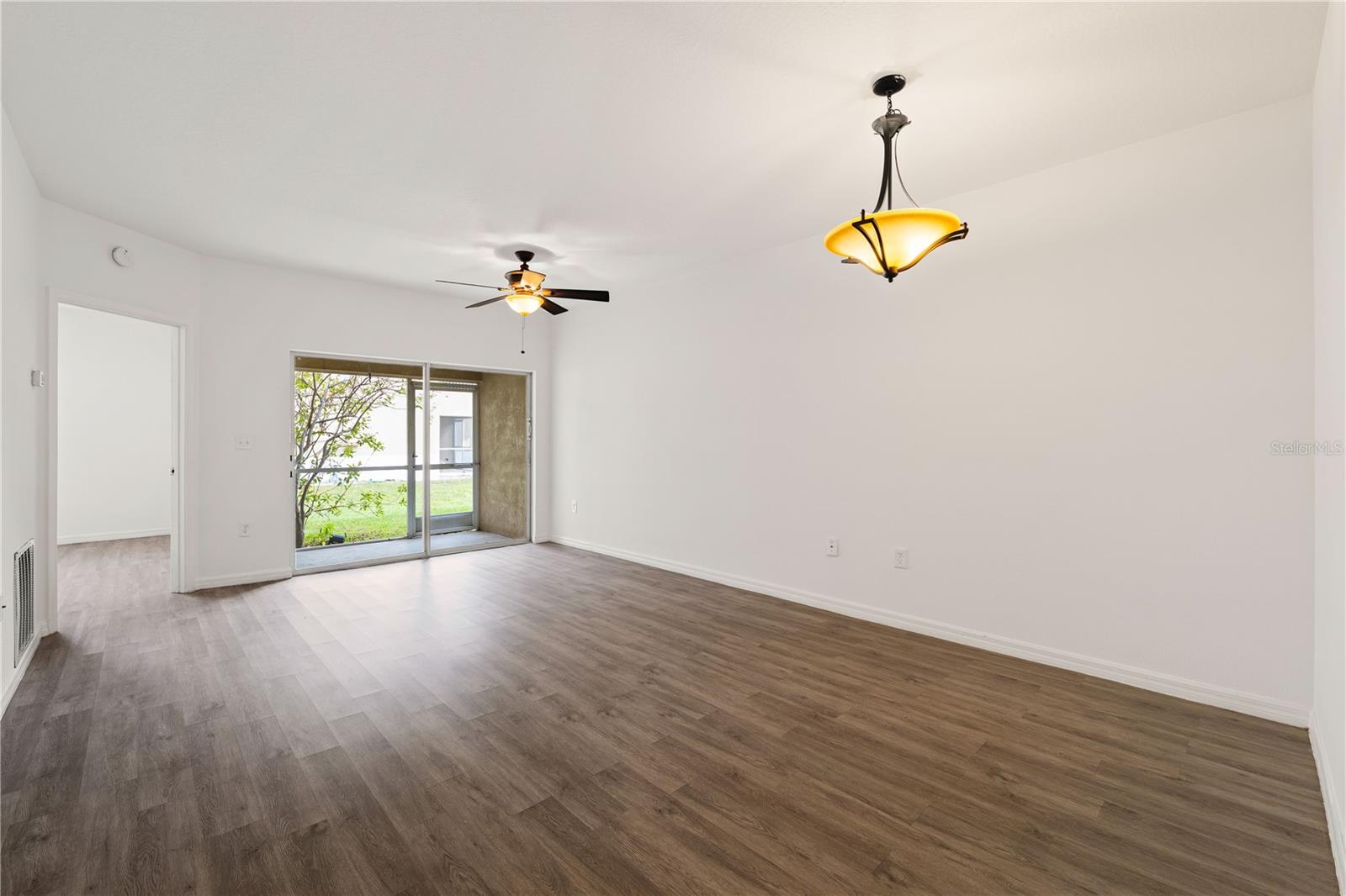 6434 CYPRESSDALE DR #102 — photo 6