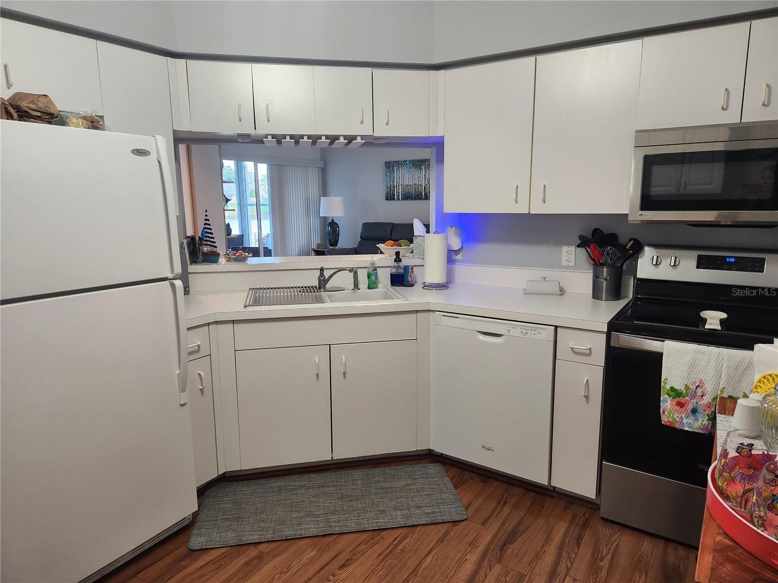 5515 FAIR OAKS ST #5515 — photo 6