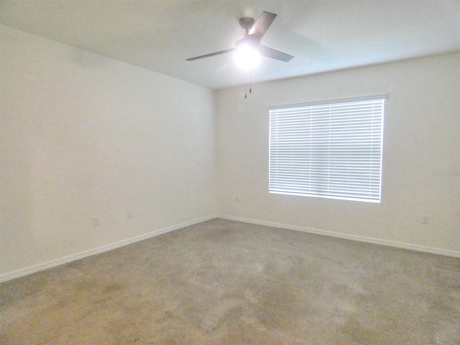 17014 OVAL RUM DR — photo 15