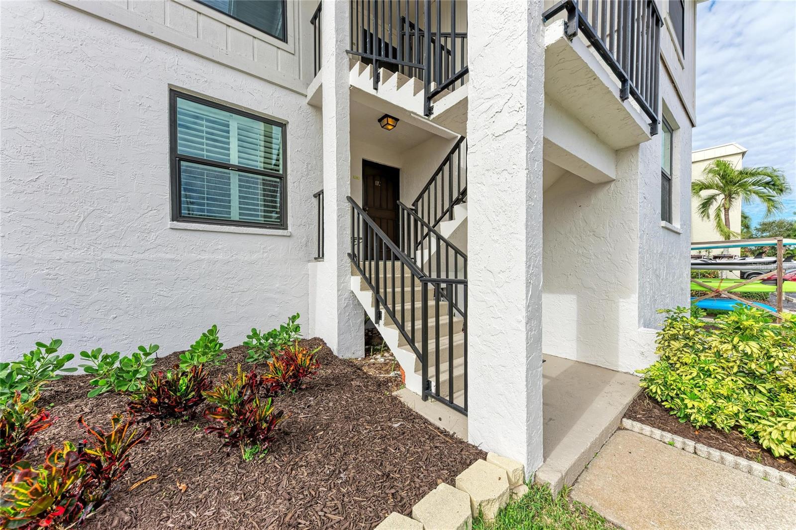 9226 MIDNIGHT PASS RD #1A — photo 4