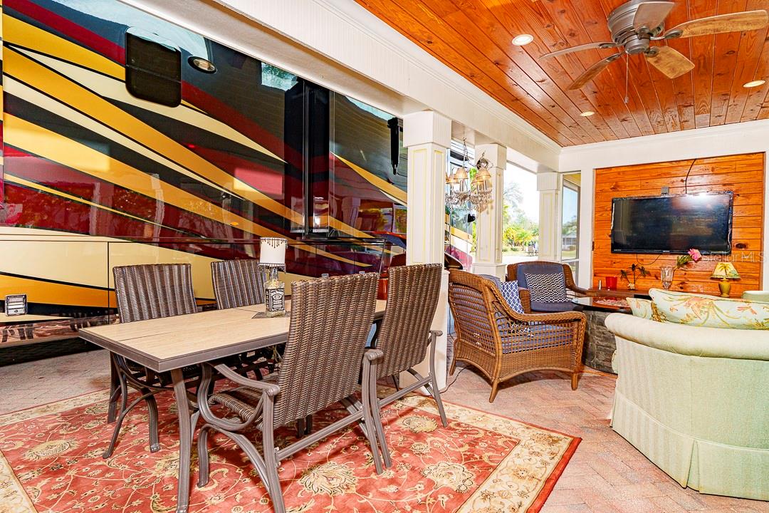 6841 AMANDA VISTA CIR — photo 13