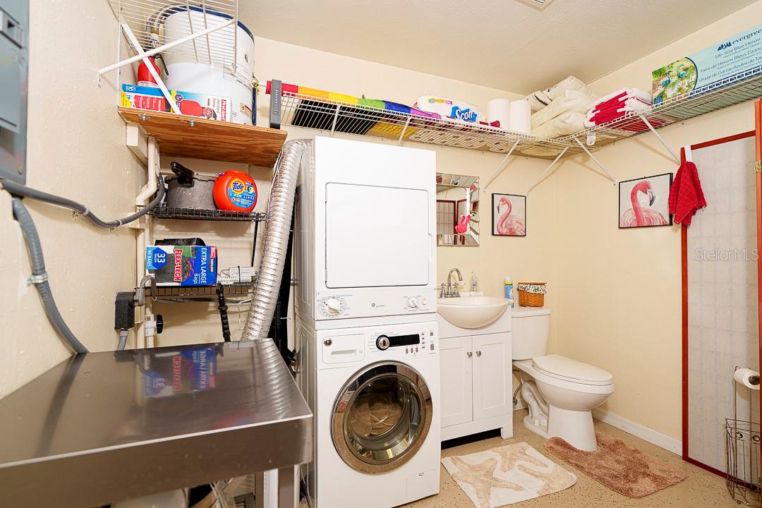 6841 AMANDA VISTA CIR — photo 18