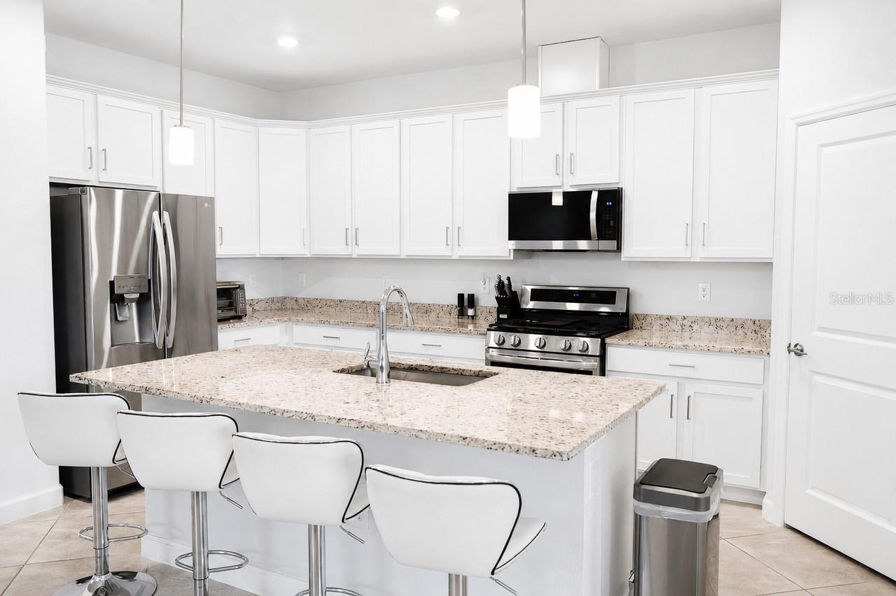5317 CORAL REEF WAY — photo 6