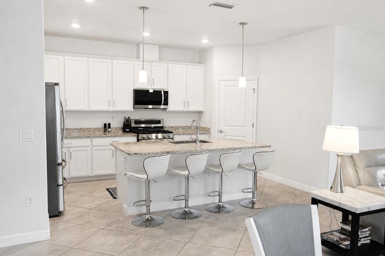 5317 CORAL REEF WAY — photo 4