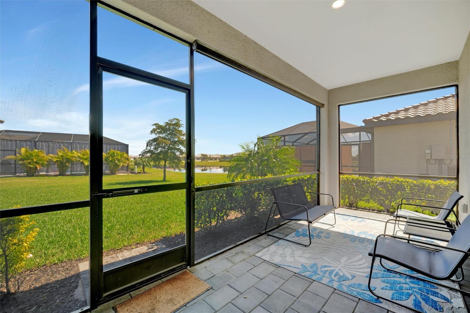 5317 CORAL REEF WAY — photo 37