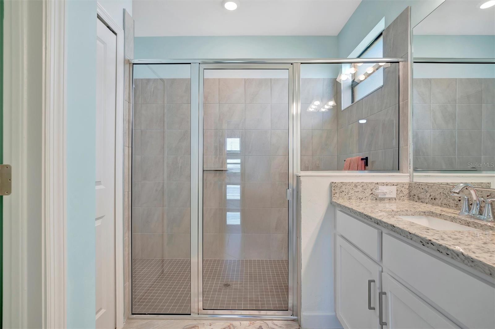 5317 CORAL REEF WAY — photo 32