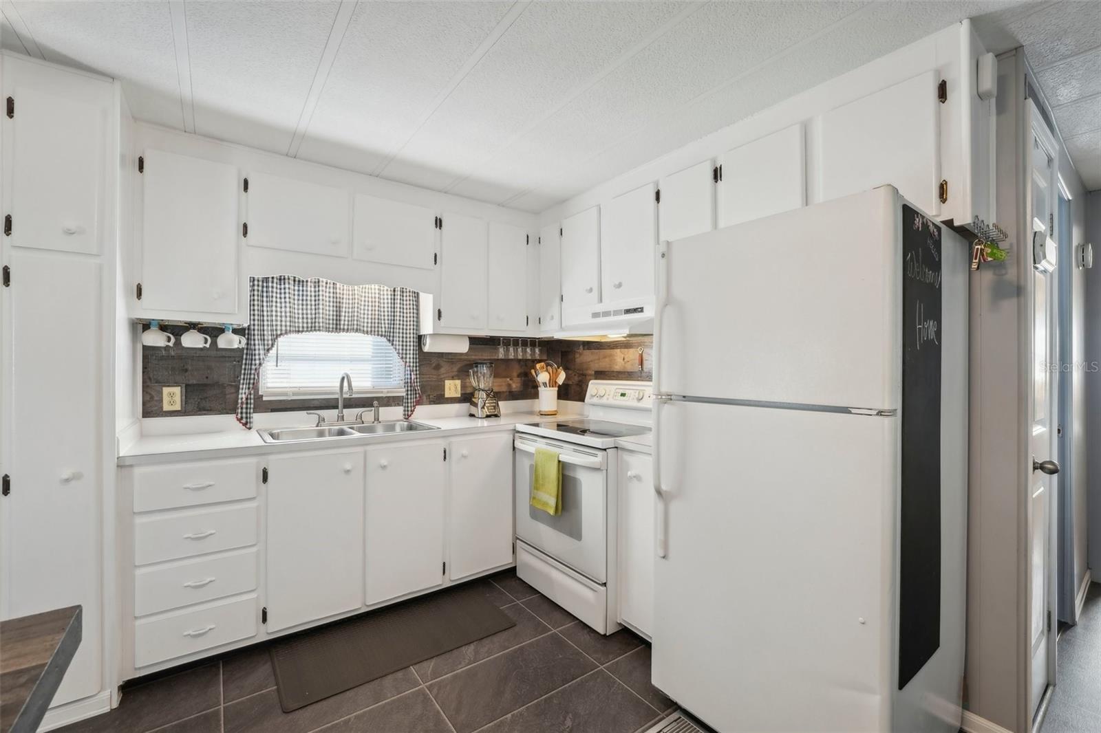 1600 N OLD COACHMAN RD #709 — photo 13