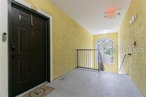 10205 COURTNEY PALMS BLVD #304 — photo 9