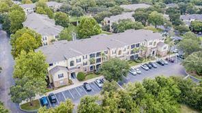 10205 COURTNEY PALMS BLVD #304 — photo 10