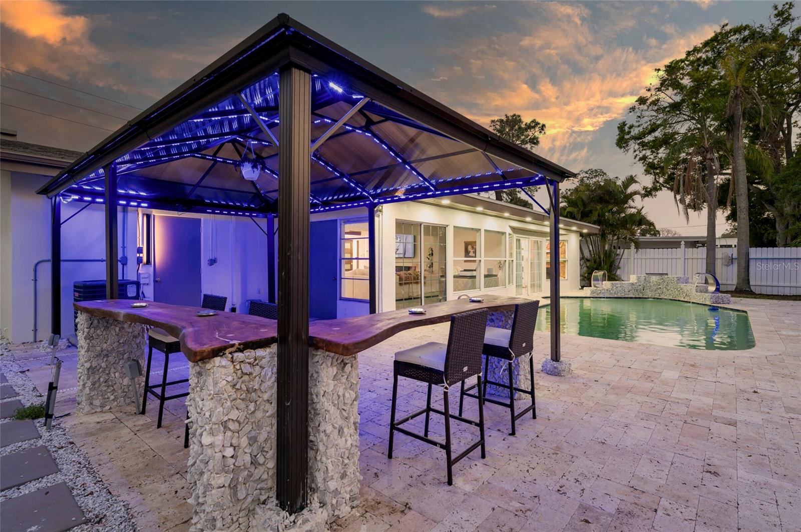 1772 INDIAN ROCKS RD S — photo 43
