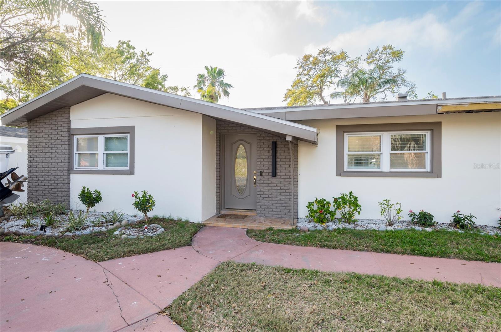 1772 INDIAN ROCKS RD S — photo 15