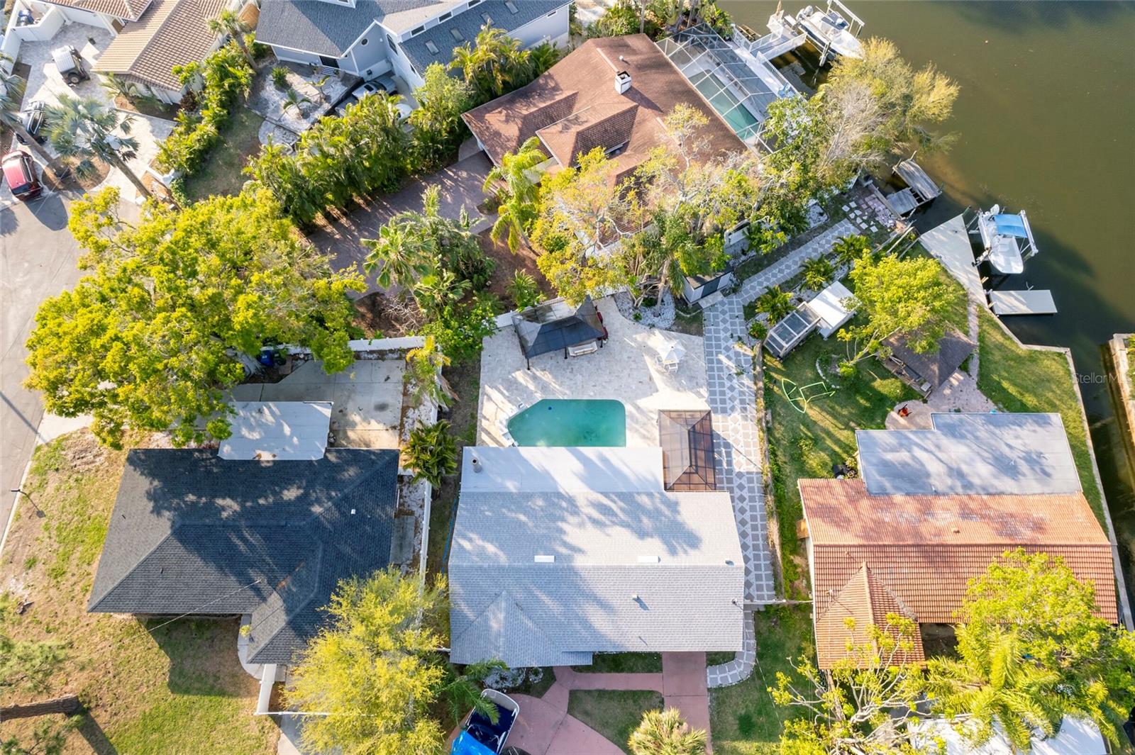 1772 INDIAN ROCKS RD S — photo 48