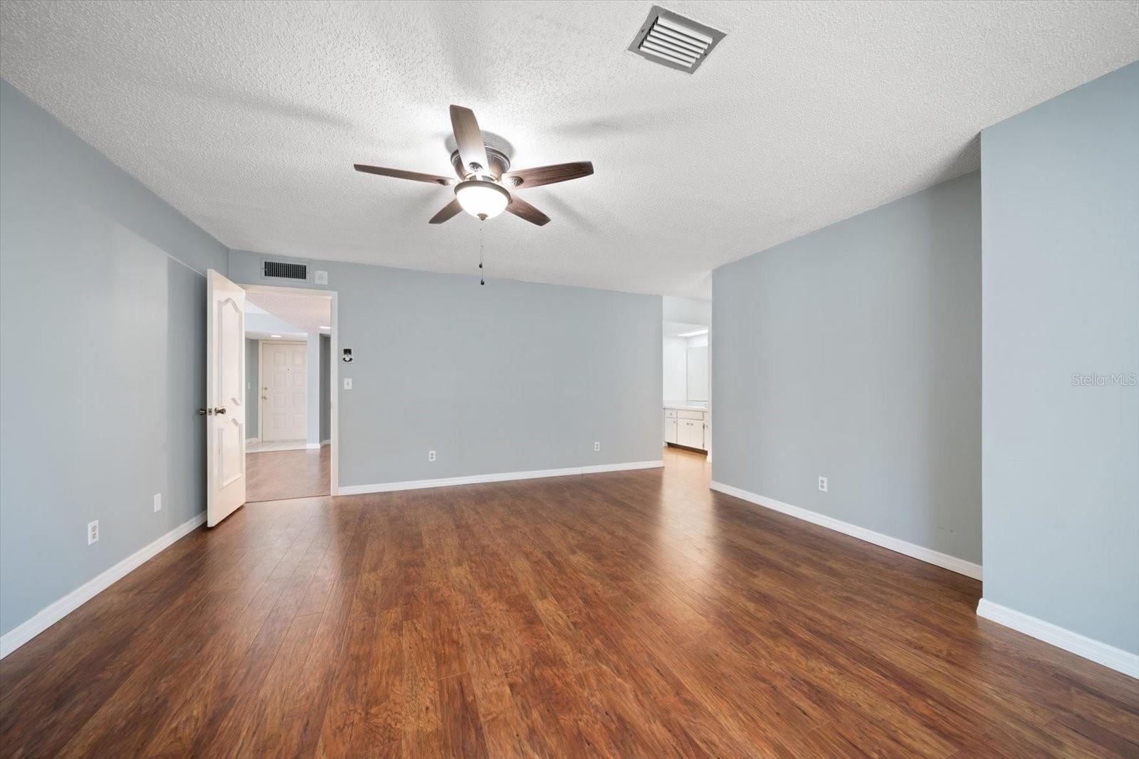 700 STARKEY RD #1111 — photo 20