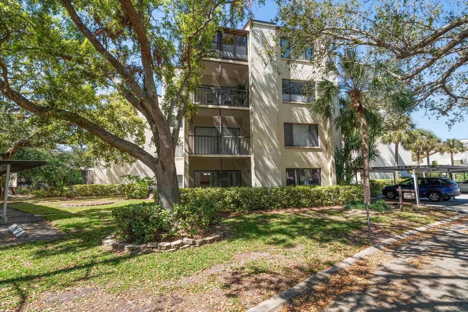 700 STARKEY RD #1111 — photo 31