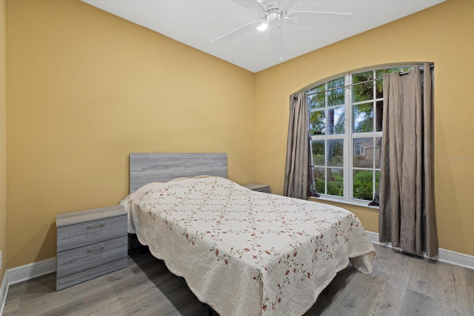 4331 TURNBERRY CIR — photo 17