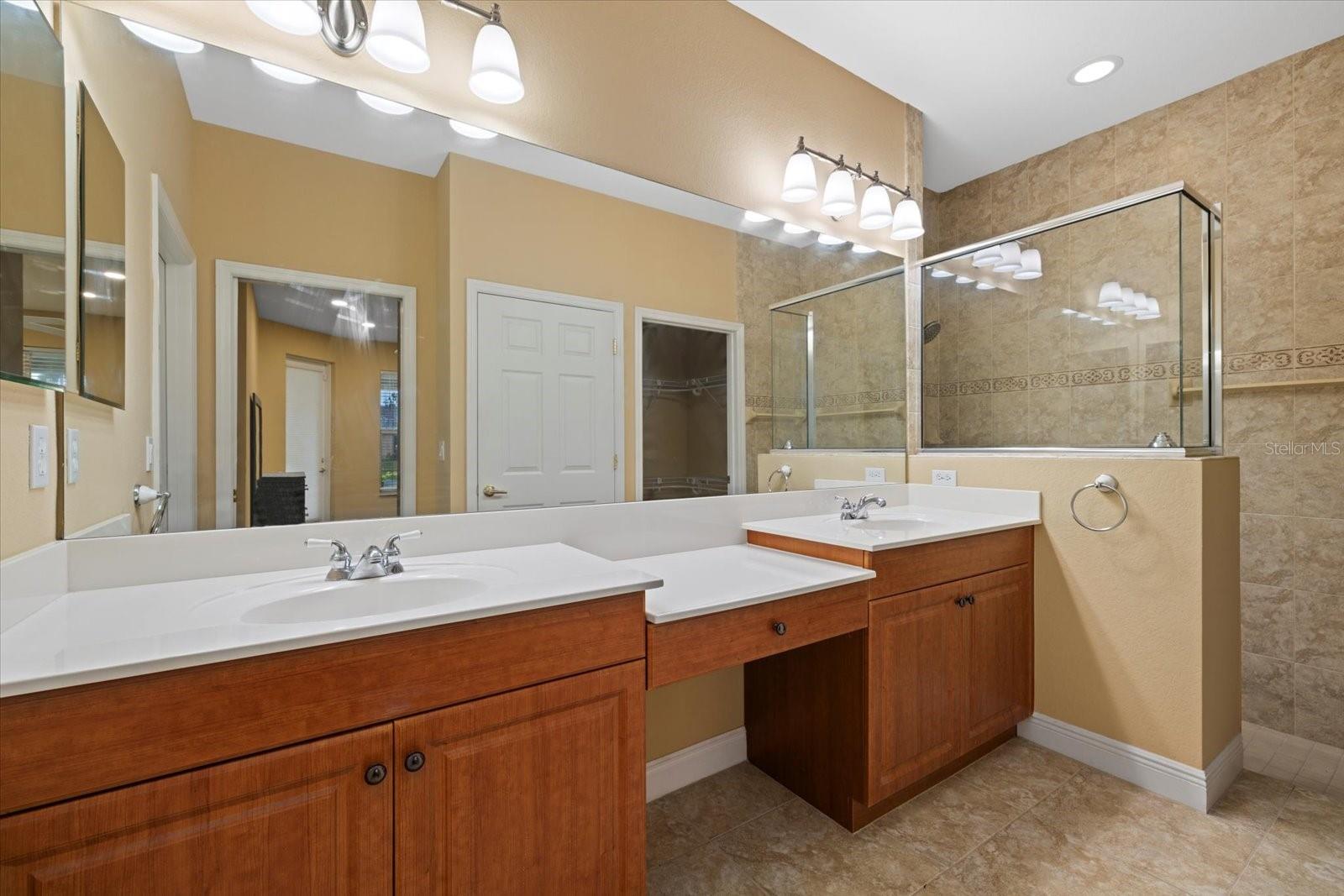 4331 TURNBERRY CIR — photo 15